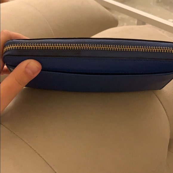 Kate Spade Wallet - Picture 2 of 6